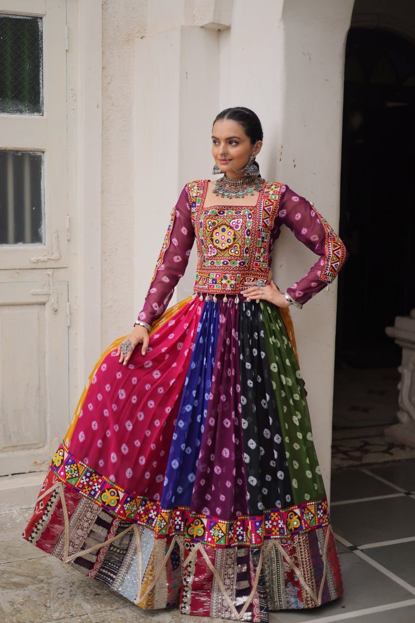 5c199098-8e00-423a-b6ba-662b6d785f6c 2 Aabha Black & Maroon Ajrakh Print Skirt